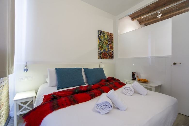 Apartamento Happy People Sagrada Familia Gaud�