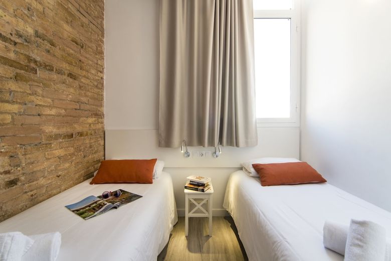 Apartamento Happy People Sagrada Familia Gaud�