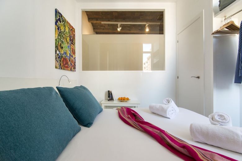 Apartamento Happy People Sagrada Familia Gaud�
