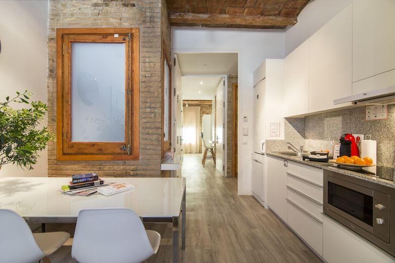 Apartamento Happy People Sagrada Familia Gaud�
