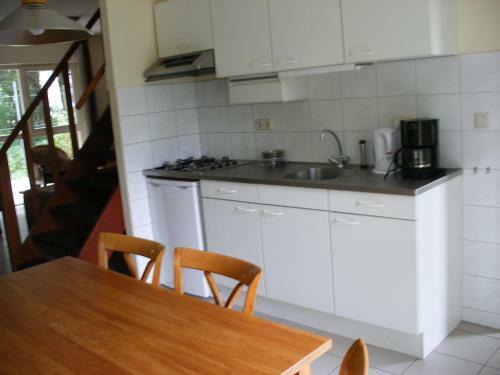 Vakantiehuisjes "de Helpeney"