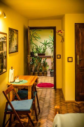 Hostal Indalo Rooms