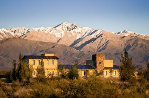 Hostal La Morada Guest House