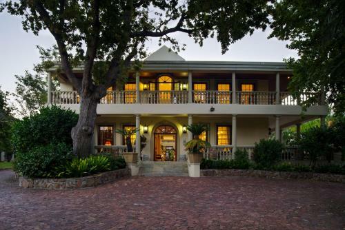 Hostal Ibis House