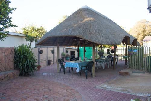 Hostal Agros Guest House