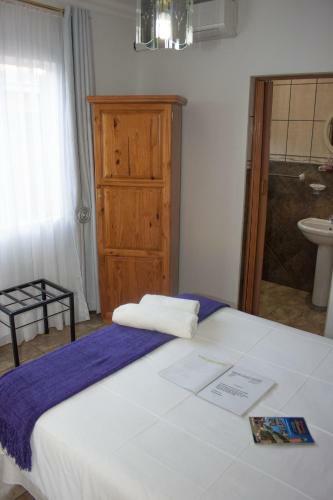 Hostal Agros Guest House