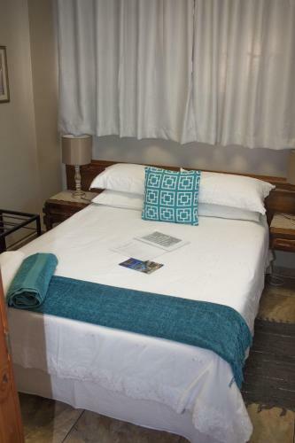 Hostal Agros Guest House