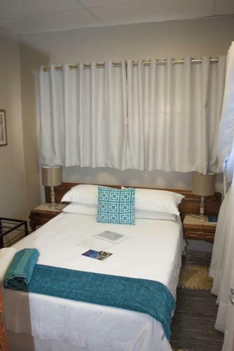 Hostal Agros Guest House