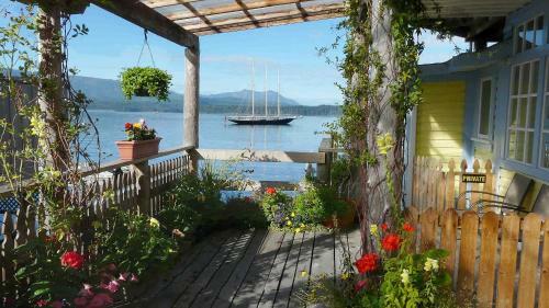 Posada Seine Boat Inn