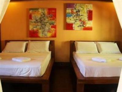Hotel Chema's By The Sea