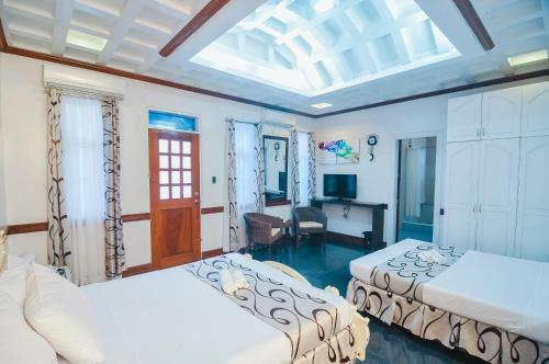 Hotel Villa Jhoana Resort