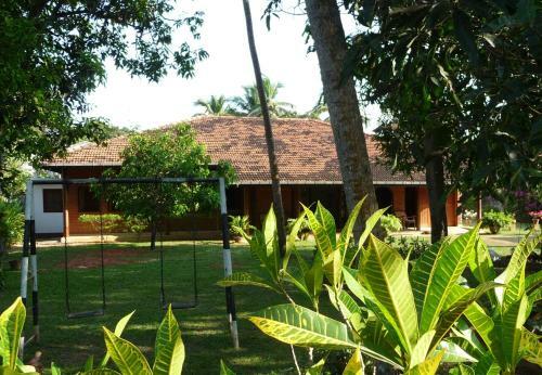 Hostal Cinnamon Guesthouse