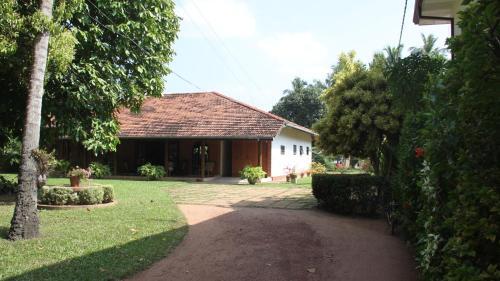Hostal Cinnamon Guesthouse