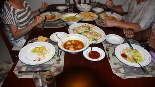 Hostal Cinnamon Guesthouse