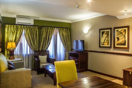 Peermont Mondior Hotel