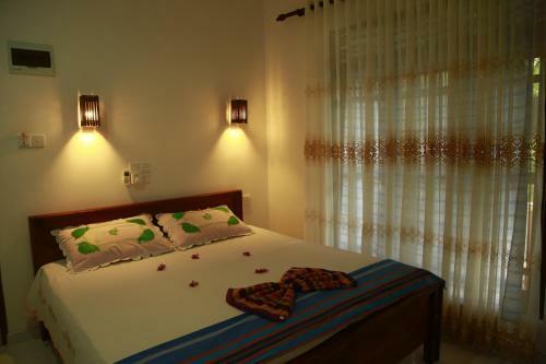 Hostal Shine Park