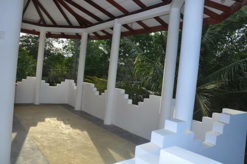 Hostal Shine Park