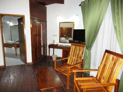 Hotel Naaval