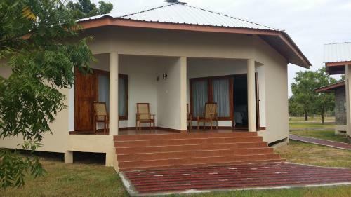 Hotel Naaval