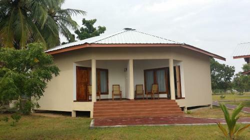 Hotel Naaval