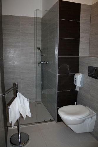 Hostal Villa White