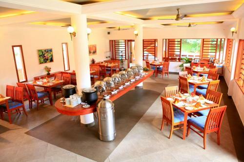Hotel Abad Greenforest Thekkady