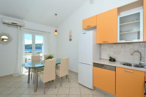 Apartments Vrania