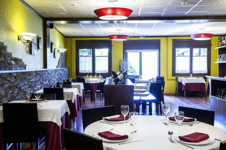 Hostal La Pla�a