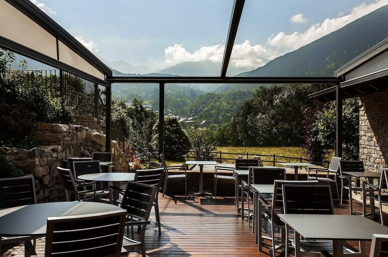 Hostal La Pla�a