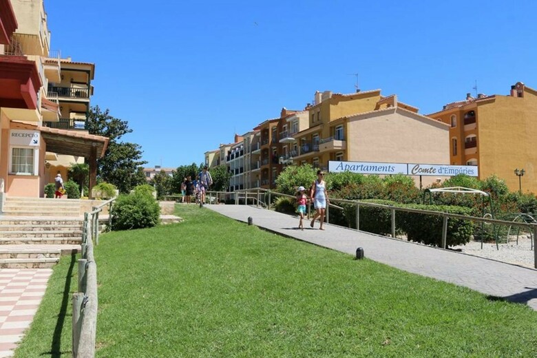 Apartamentos Comte D'empuries