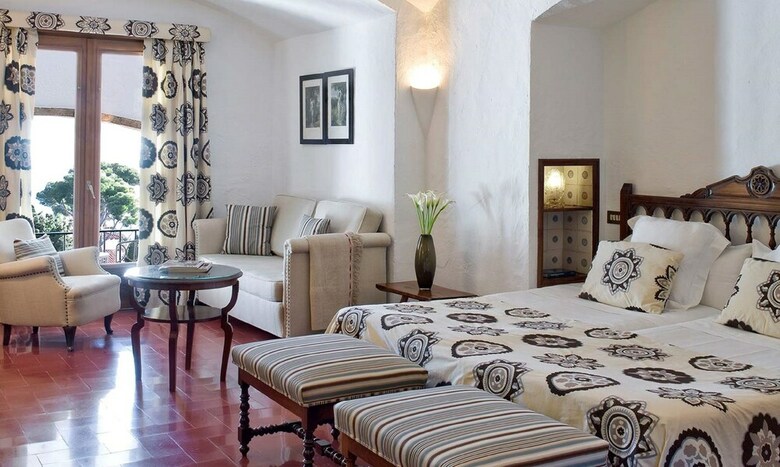 Hotel Hostal de La Gavina