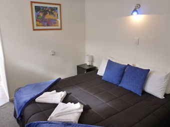 Fernleaf Motel