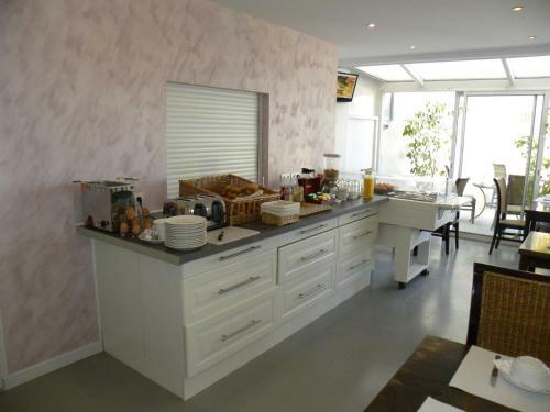 Anglade Hotel