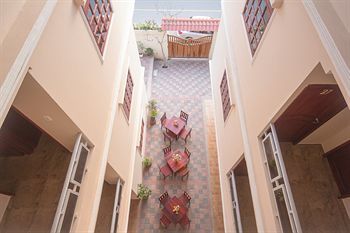 Posada Puerta Sol Inn
