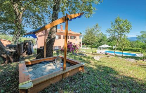 Apartment Krsan 29 With Outdoor Swimmingpool