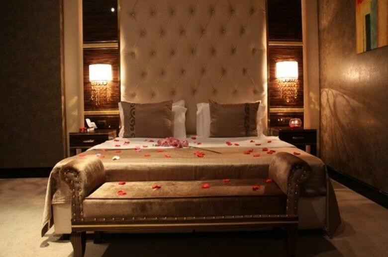 Sapphire Hotel