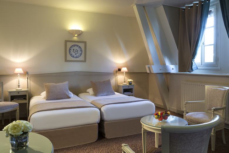 Hotel Ch�teau De Montvillargenne