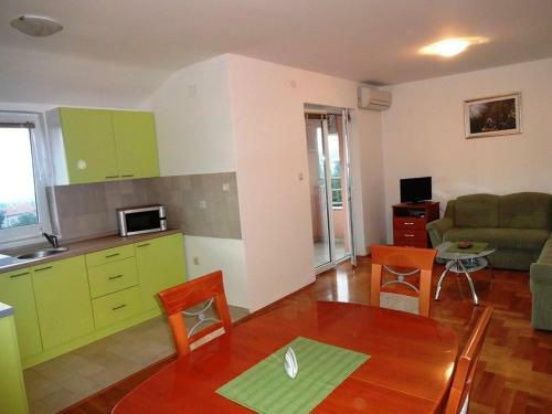 Apartment Malinska,krk, Primorje-gorski Kotar 4