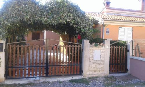 One-bedroom Apartment Medulin Near Sea