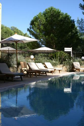 Hotel H�tel Omega