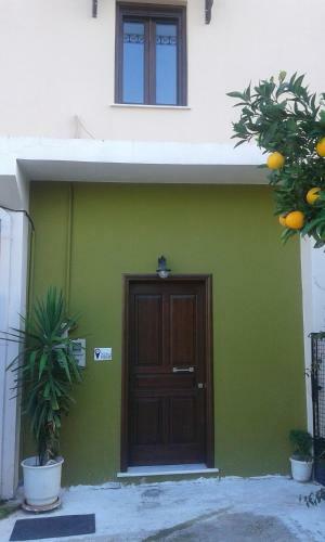 Hostal Ancient Tiryns