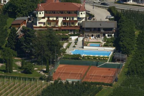 Hotel Weiss