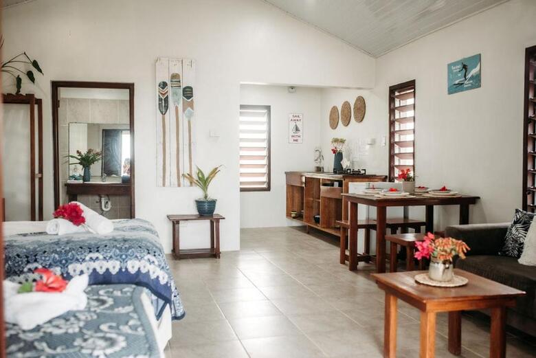 Villa La Mer Resort