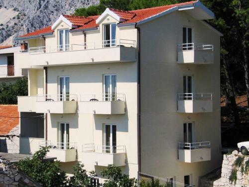 Apartments Danica Dra?nice