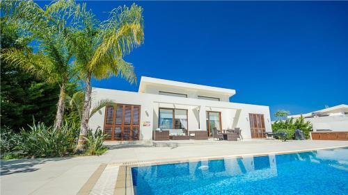 Rent Private Villa 069