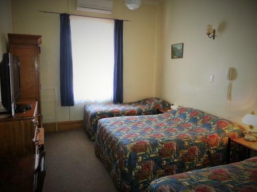Sonbern Lodge Motel