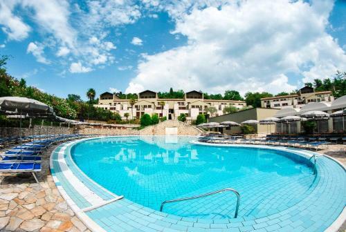 Hotel Le Torri Del Garda