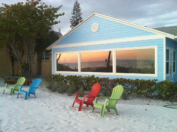Siesta Key Beachside Villas