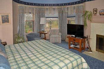 Saravilla Bed & Breakfast