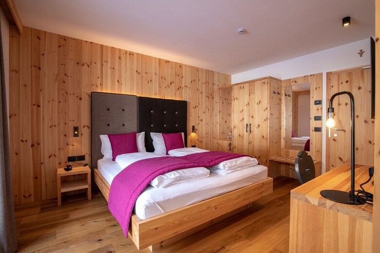 Hotel Garn� Lilly